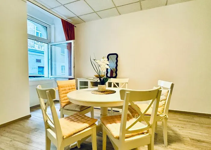 Affordable 2br For 5 Near Praterstern Station Διαμέρισμα Βιέννη