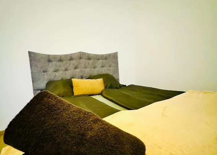 Affordable 2br For 5 Near Praterstern Station Βιέννη