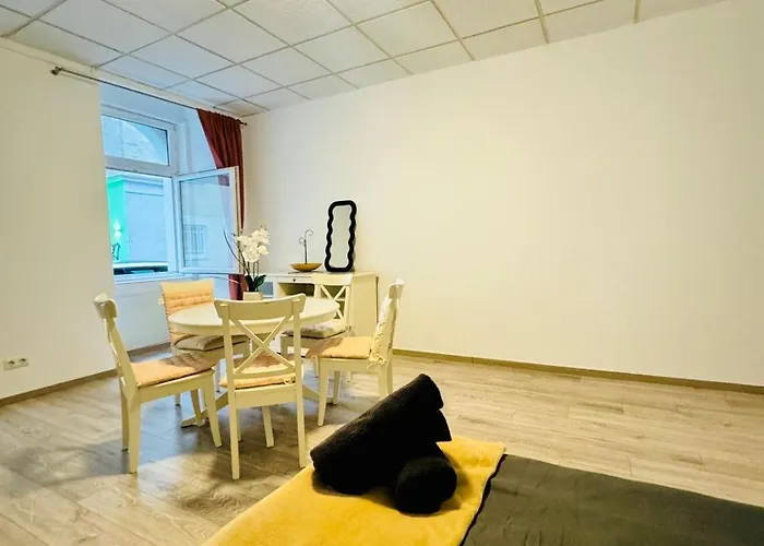Affordable 2br For 5 Near Praterstern Station Διαμέρισμα