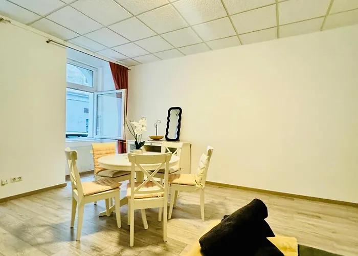 Affordable 2br For 5 Near Praterstern Station Διαμέρισμα *