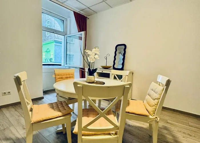 Διαμέρισμα Affordable 2br For 5 Near Praterstern Station